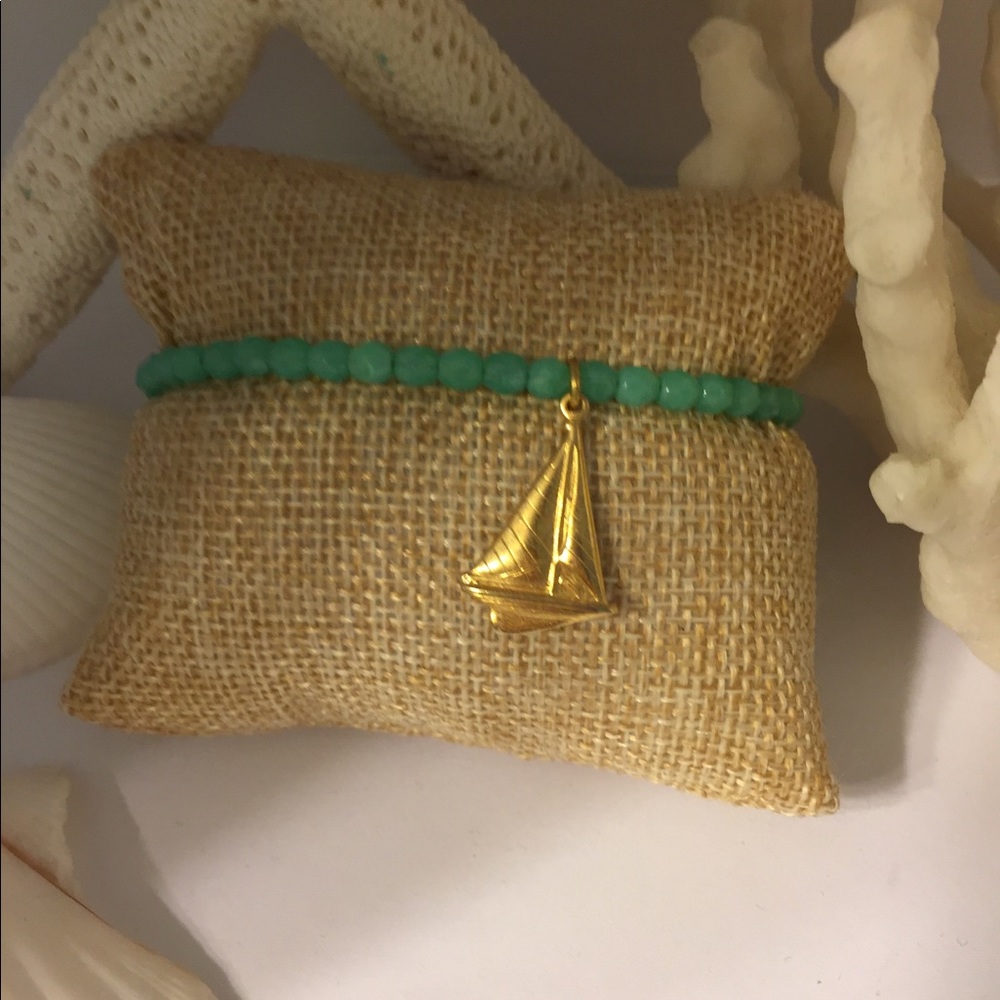 Czech glass sailboat bracelet